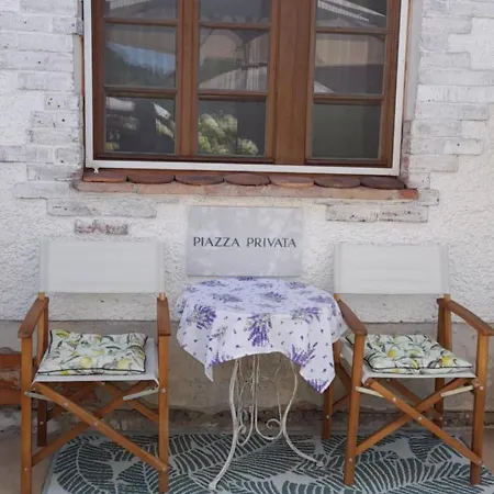 Wohnen & Schlafen Im *