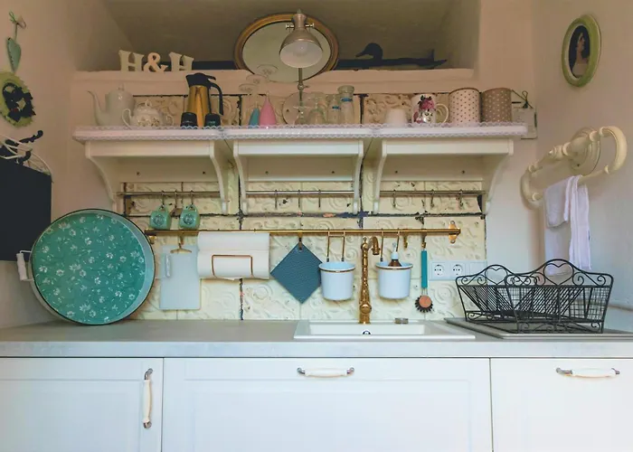 Wohnen & Schlafen Im * Wundschuh